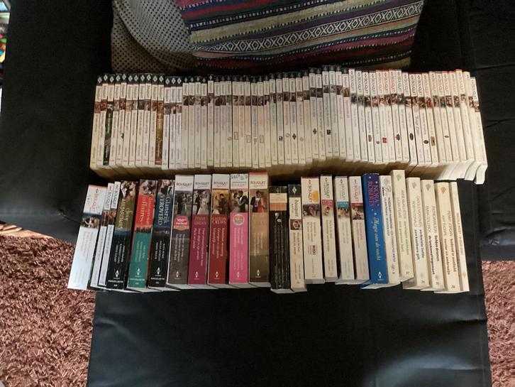 HARLEQUIN BOUQUET REEKS BOEKJES, Boeken, Chicklit, Gelezen, Ophalen of Verzenden