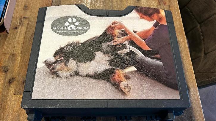 DP Auto Dog Brush, Dieren en Toebehoren, Honden-accessoires, Zo goed als nieuw, Ophalen of Verzenden