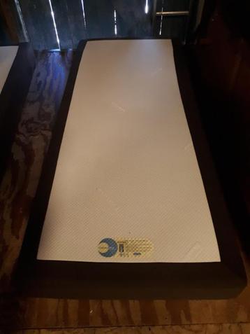Matras(sen) 210X90  Pullman beschikbaar voor biedingen