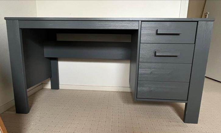Bureau 140x60x75 cm - Praktisch en Stijlvol, Huis en Inrichting, Bureaus, Gebruikt, Bureau, Ophalen