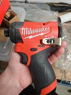 Milwaukee m12 slagschroevendraaier nieuw, Doe-het-zelf en Verbouw, Gereedschap | Boormachines, Ophalen of Verzenden, Nieuw, 600 watt of meer