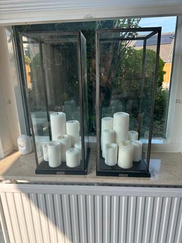 Lifestyle stolpen/showcases beschikbaar voor biedingen