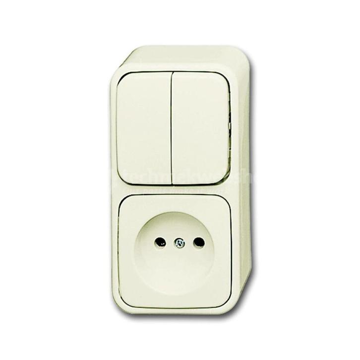 Busch jaeger combinatie serie 2601-5-2300ap znd randaarde, Hobby en Vrije tijd, Elektronica-componenten, Nieuw, Ophalen of Verzenden