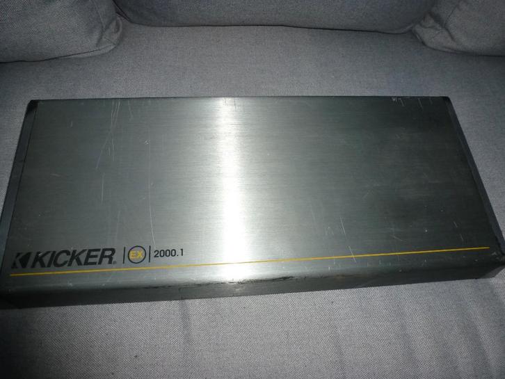 Kicker Subwoofer Versterker Monoblock 2000 Wrms, Auto diversen, Autospeakers, Gebruikt, Ophalen
