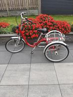 Van raam driewiel fiets maxi 2 driewieler ma, Fietsen en Brommers, Fietsen | Driewielfietsen, Ophalen of Verzenden, Zo goed als nieuw