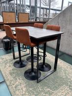 industriële bartafel & krukken, Ophalen, Zo goed als nieuw