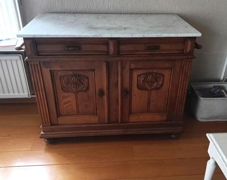 Houten kastje met 1 laden en 2 deuren Vintage antiek retro, Antiek en Kunst, Antiek | Meubels | Kasten, Ophalen