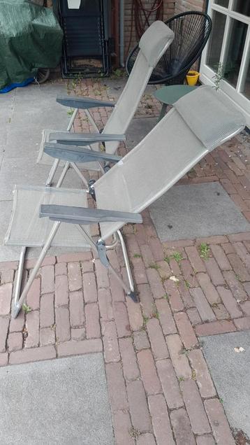 Campingstoel met verstelbare rugleuning beschikbaar voor biedingen