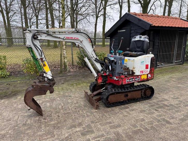 2006 Takeuchi TB108 Minigraafmachine, Zakelijke goederen, Machines en Bouw | Kranen en Graafmachines, Graafmachine