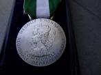franse zilveren ere medaille voor moed in cassette., Postzegels en Munten, Penningen en Medailles, Ophalen of Verzenden, Zilver