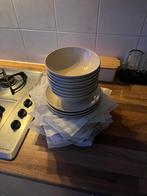 Servies, Huis en Inrichting, Keuken | Servies, Ophalen, Zo goed als nieuw, Overige stijlen, Bord(en)