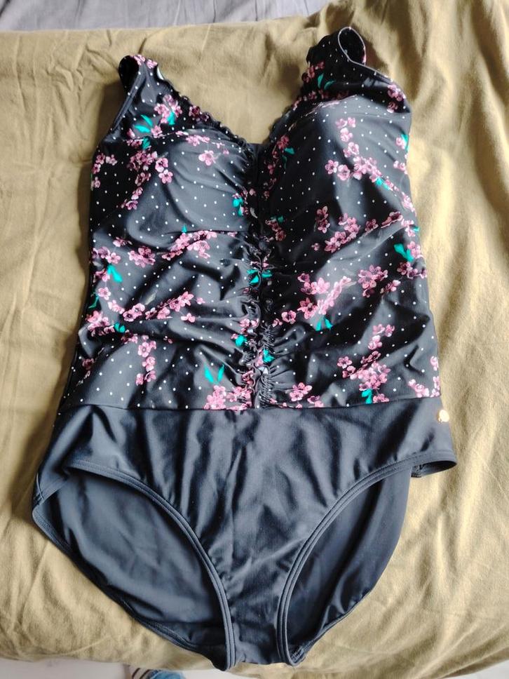 Lascana badpak mt 48B nieuw, Kleding | Dames, Badmode en Zwemkleding, Nieuw, Badpak, Ophalen of Verzenden