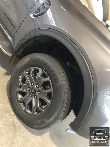 Nieuwe type velgen en banden COMPLETE   SET  ford ranger 201 beschikbaar voor biedingen