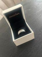 Pandora ring met zirkonia steentjes, Ophalen of Verzenden, Zo goed als nieuw, Zilver, Dame