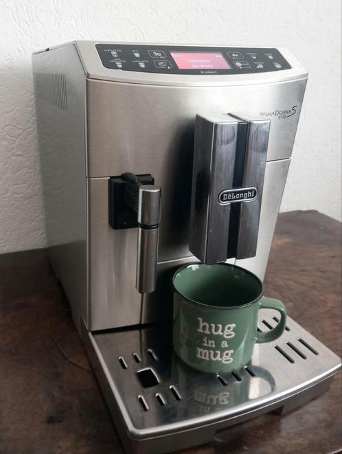 De'Longhi Prima Donna volautomatische koffiemachine, Witgoed en Apparatuur, Koffiezetapparaten, Koffiebonen, Koffiemachine, Ophalen