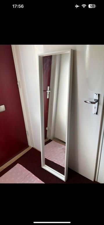 Ikea spiegel zo goed als nieuw beschikbaar voor biedingen