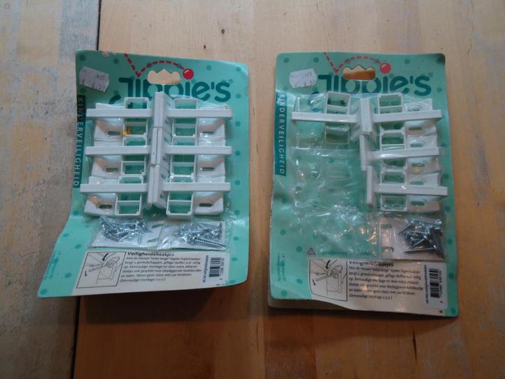 Nieuw Jippies veiligheidshaakjes kast veilig voor kind (E), Kinderen en Baby's, Kinderkamer | Overige Meubels, Nieuw, Overige typen