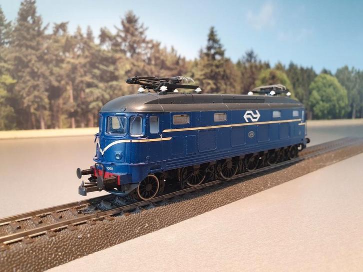 Roco loc NS1008-68675, Hobby en Vrije tijd, Modeltreinen | H0, Gebruikt, Locomotief, Wisselstroom, Roco, NS, Ophalen of Verzenden