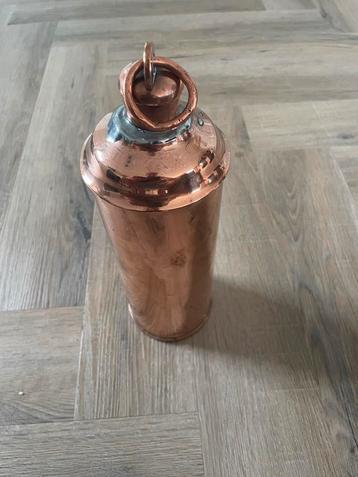 Antieke Koperen Kruik met Schroefdop - 31cm beschikbaar voor biedingen