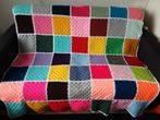 Nieuw gehaakte patchwork deken/plaid in mooie kleuren, Huis en Inrichting, Nieuw, Verzenden