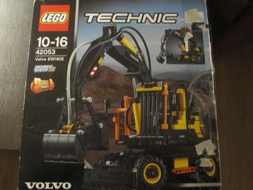 Lego 42053 : Volvo graafmachine/ wielgraver, 2 in 1     beschikbaar voor biedingen