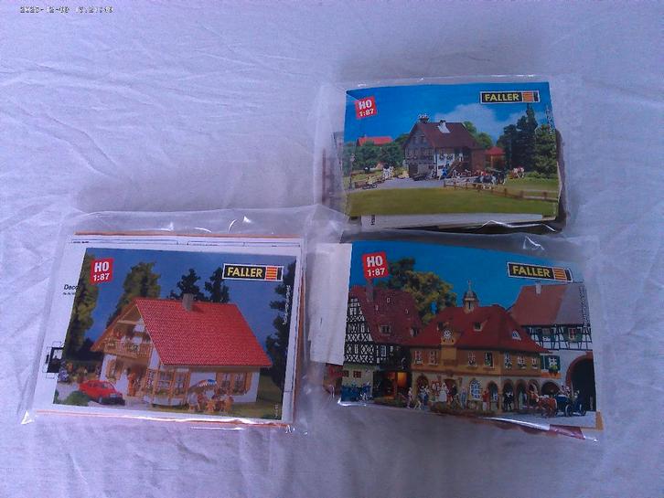 3 x Mooie Faller bouwpakketten 1-87 v Marklin, Hobby en Vrije tijd, Modeltreinen | H0, Nieuw, Brug, Tunnel of Gebouw, Gelijkstroom of Wisselstroom