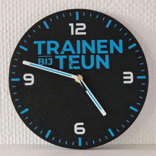 Custom Klok met je eigen Logo, Huis en Inrichting, Woonaccessoires | Klokken, Nieuw, Wandklok, Analoog, Ophalen of Verzenden