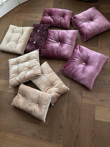 Sierkussens fluweel met Swarovski beschikbaar voor biedingen