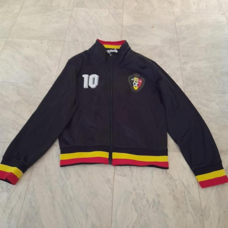 Belgium Voetbal Vest Zwart Maat 4  NUMMER 10, Verzamelen, Sportartikelen en Voetbal, Zo goed als nieuw, Overige typen, Buitenlandse clubs