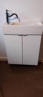 Kraan met wastafelmeubel, Huis en Inrichting, Badkamer | Badkamermeubels, Ophalen, 50 tot 100 cm, Zo goed als nieuw, Minder dan 100 cm