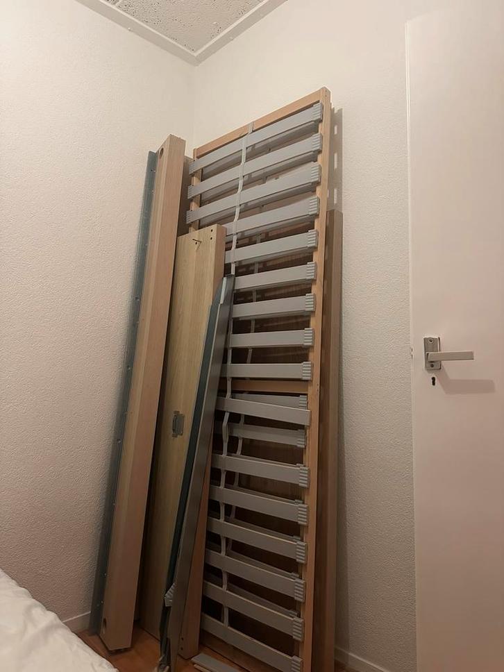 Ikea malm bedframe, Huis en Inrichting, Slaapkamer | Matrassen en Bedbodems, Zo goed als nieuw, 140 cm, Tweepersoons, Ophalen