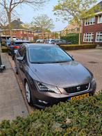 Seat Leon 1.4 TSI 110KW ST 2015 Grijs, Auto's, Seat, Origineel Nederlands, Te koop, Zilver of Grijs, 5 stoelen