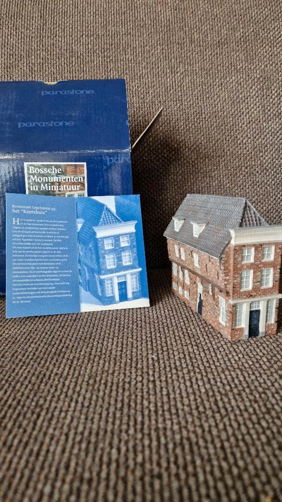 Bossche miniatuur monumenten - tgv Slava Oekraïne Foundation, Verzamelen, Overige Verzamelen, Nieuw, Ophalen of Verzenden