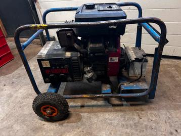 8 kva briggs  2 cylinder motor electr start  beschikbaar voor biedingen
