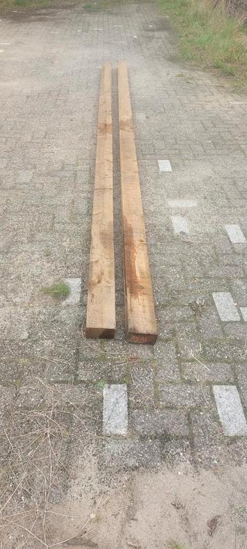 vuren hout balken 130x60  7 stuks 