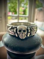 Elite Ring WW2 Duitsland totenkopf, Ophalen of Verzenden, Landmacht, Duitsland, Embleem of Badge