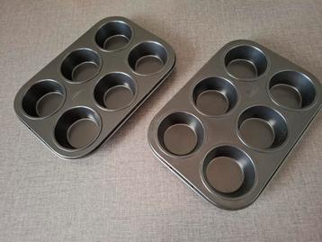 2 x 6 cupcakes/muffin vormen beschikbaar voor biedingen