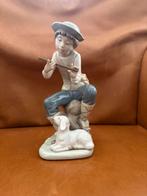 NAO “boy with flute and lamb”, Verzamelen, Beelden en Beeldjes, Ophalen of Verzenden, Zo goed als nieuw, Mens