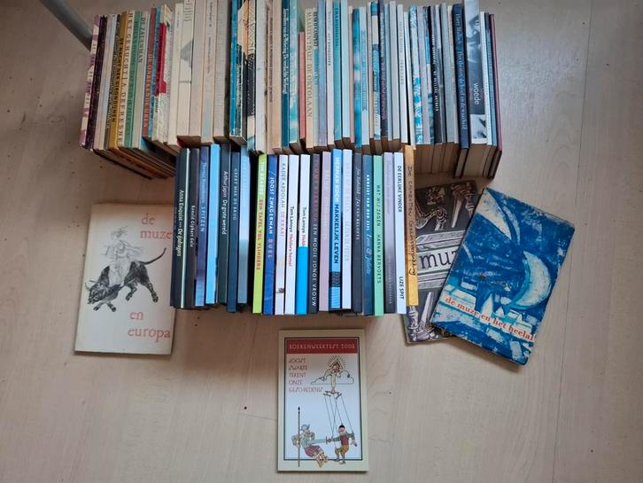Verzameling 80 Boekenweekgeschenken 1950 t/m 2025, Boeken, Boekenweekgeschenken, Gelezen, Ophalen of Verzenden