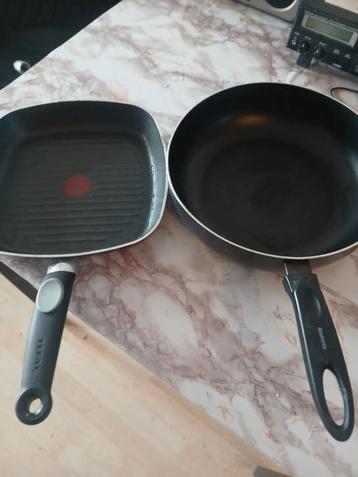 2 x koekenpan 1 van tefal nieuw 10,€ samen beschikbaar voor biedingen
