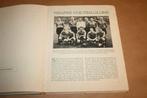 Nieuwe voetbalglorie. Compleet plaatjesalbum 1947, Ophalen of Verzenden, Gelezen