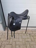 (Sale)!!!Bates artiste 17/17.5 dressuurzadel, Dieren en Toebehoren, Paarden en Pony's | Zadels, Dressuur, ., Ophalen of Verzenden