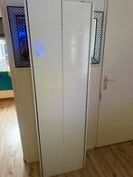 Mooie Kast met Deuren, Overige materialen, Zo goed als nieuw, 150 tot 200 cm, 25 tot 50 cm