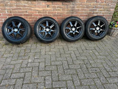 Volkswagen winter banden, Auto-onderdelen, Banden en Velgen, Band(en), Winterbanden, 15 inch, 195 mm, Ophalen of Verzenden