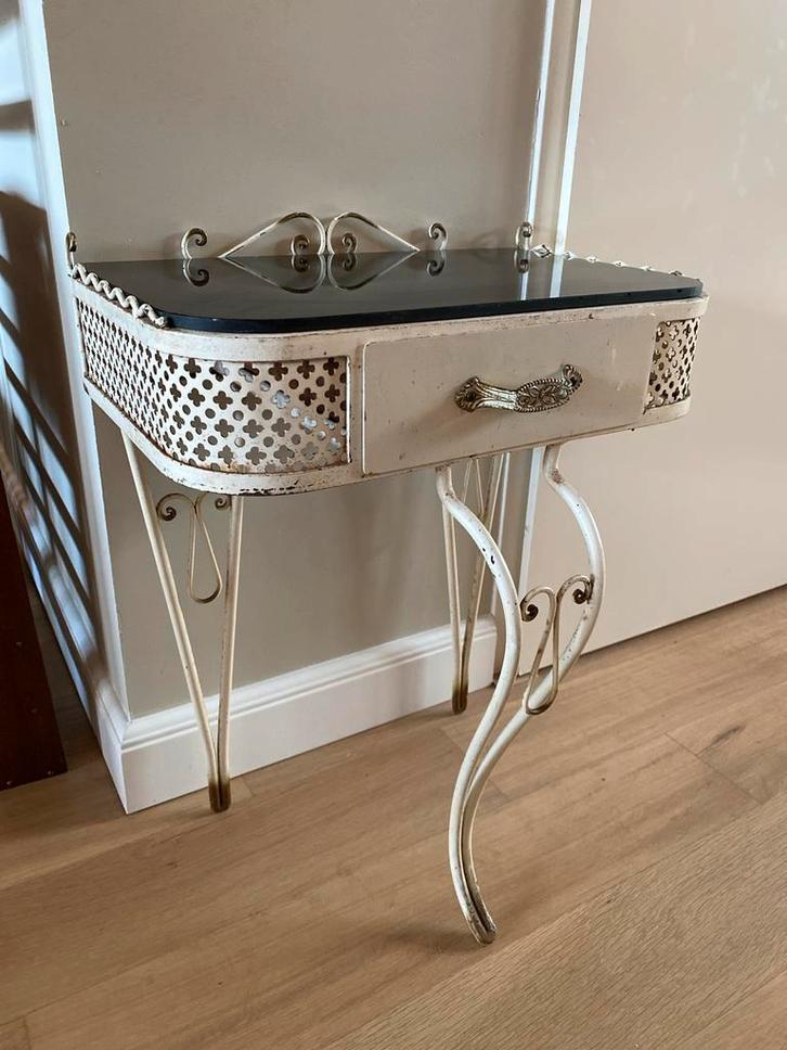 Antiek Brocante Smeedijzeren Tafeltje, Huis en Inrichting, Tafels | Bijzettafels, Gebruikt, Overige vormen, 45 tot 60 cm, Minder dan 55 cm