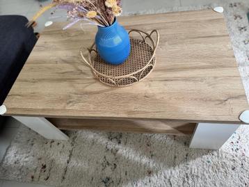 Salontafel wooden coffee table