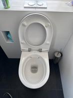 Toilet Sphinx met soft close bril - goede staat, Doe-het-zelf en Verbouw, Sanitair, Ophalen, Gebruikt, Toilet