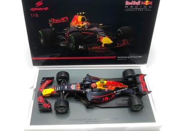 Max Verstappen Red Bull RB13 GP China 2017 Spark 1:18 beschikbaar voor biedingen