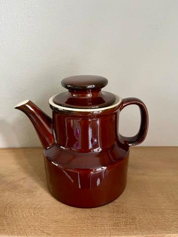 Bruine vintage theepot DE beschikbaar voor biedingen