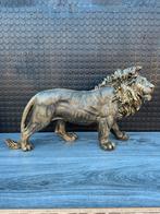 leeuw (goud/zwart) 35hoog 60lang/Nieuw!, Verzamelen, Beelden en Beeldjes, Ophalen of Verzenden, Nieuw, Dier